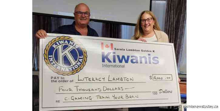 Kiwanis Club donates $4K to Literacy Lambton