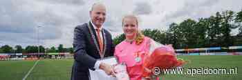Jeugdlintje voor jonge held Fleur van Brink