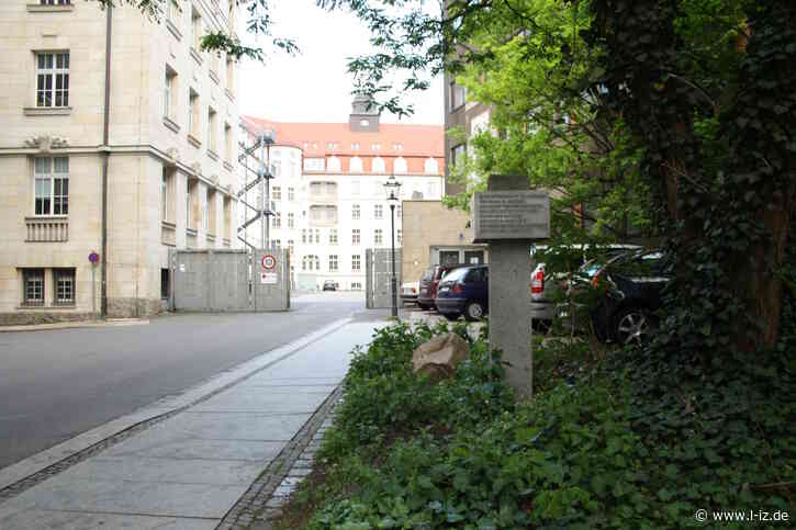 Vandalismus statt Erlebbarkeit: Grüne fordern Öffnung der Tore zum Matthäikirchhof