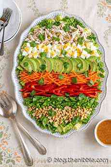 Vary The All-American Cobb With This Thai Cobb Salad Recipe