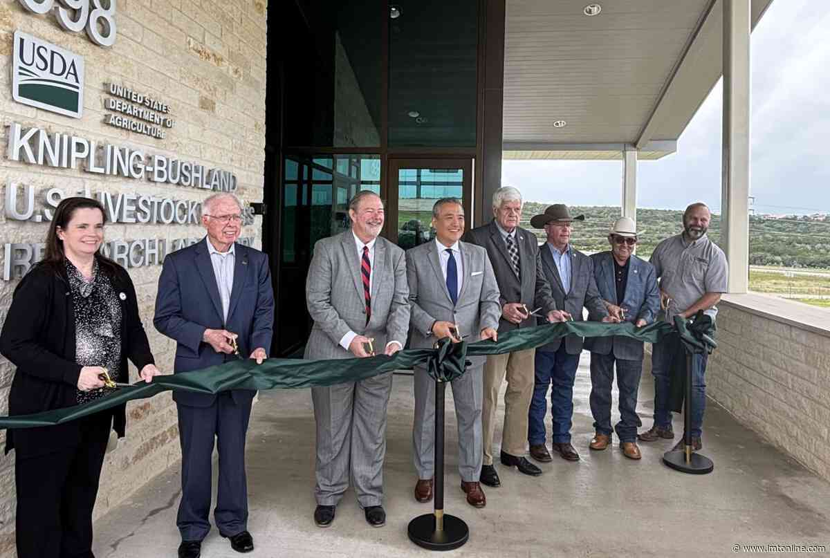 USDA opens new Texas lab to fight cattle pests and screwworm