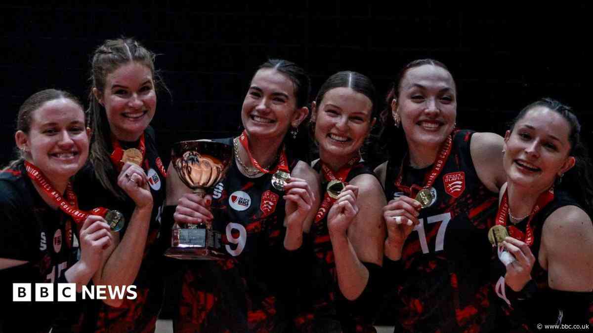 Unbeaten volleyball side could win national award