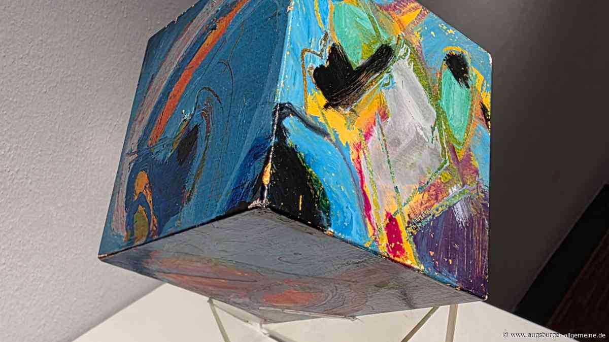 Geometrie und Kunst in Oberfahlheim: Von Malewitsch bis zum bunten Würfel