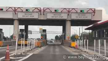 Skyway Bridge drivers still see backups near cashless toll plazas