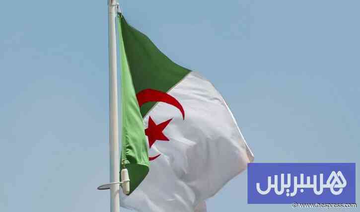 "مذلة القذافي" تؤدي إلى عزل مسؤول جزائري