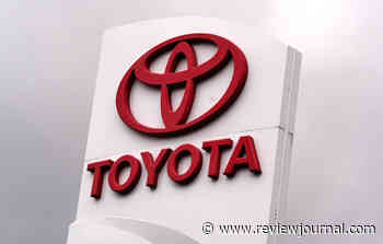 Toyota recalls 655K Camrys over display error that may deactivate turn signals and other indicators