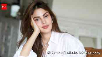 Rhea Chakraborty says ‘people inside jail are better than people outside’