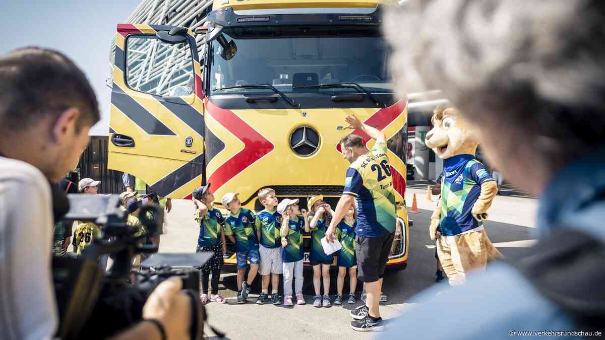 Daimler Truck engagiert sich für Verkehrssicherheit