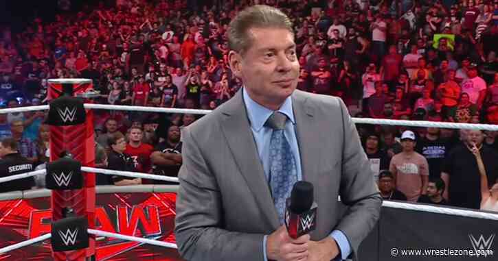 Former WWE Star Was Summoned To Vince McMahon’s Office For Surprise RAW Title Change
