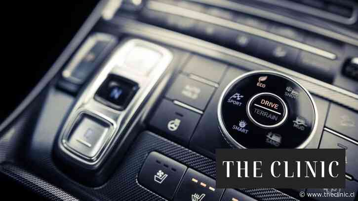 Del acelerador al software: el arte de transformar un auto con un botón