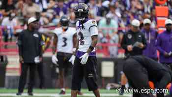 Ravens CB Wiggins carted off with left leg injury