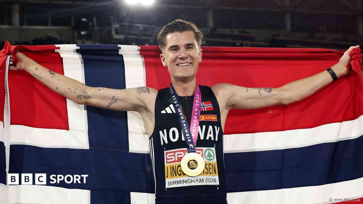 Ingebrigtsen returns from 'lowest of lows' to clinch 5,000m gold