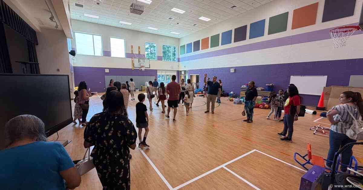 Raleigh's Swift Creek Elementary welcomes back families and what to know about traffic changes