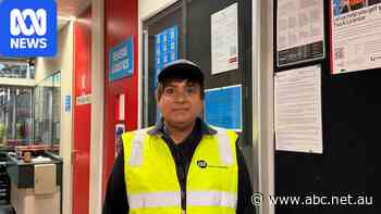 Refugee with disability from Pakistan finds 'dream job' at Sydney airport