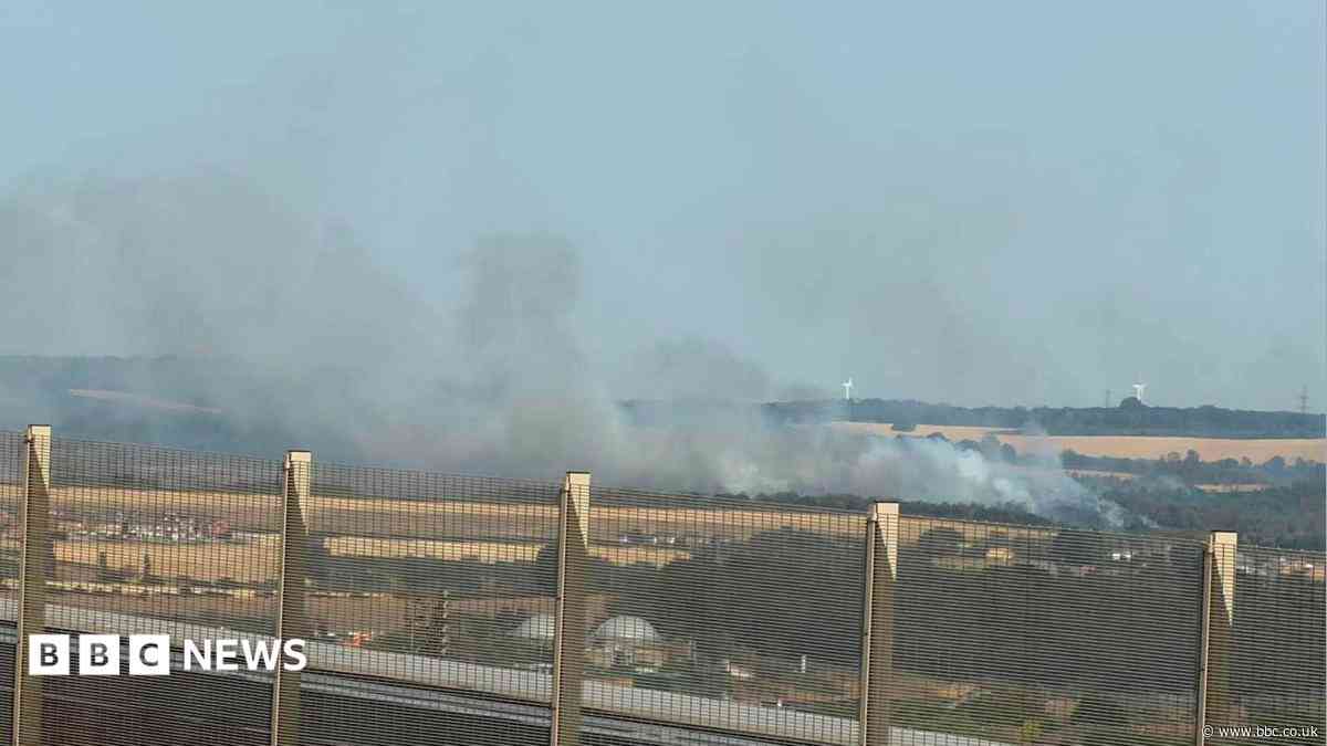 Smoke warning as crews tackle two wildfires