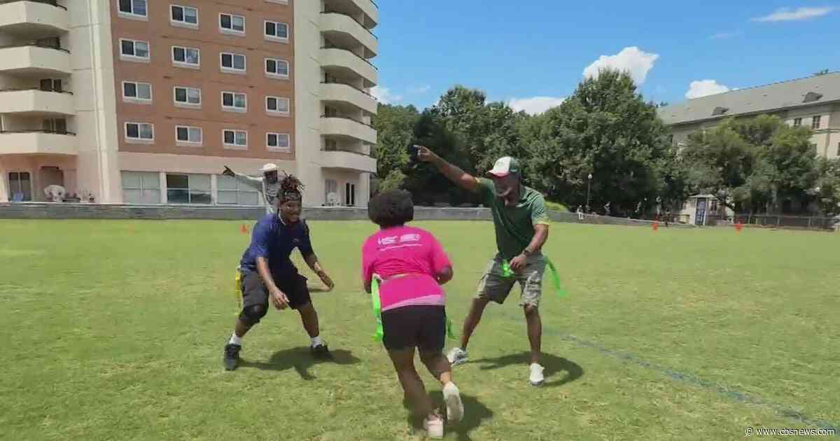 Celebrity flag football game raises funds for cancer patients