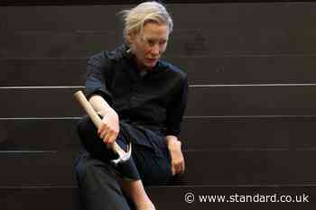 Cate Blanchett wields hammer in rehearsals for ‘intense’ National Theatre play