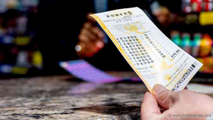 Powerball jackpot soars to $975M, eighth-largest in game's history