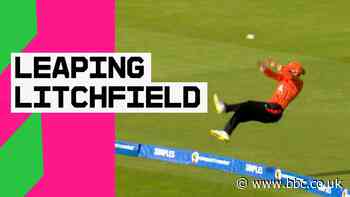'Brilliant effort!' - Litchfield's 'stunning' piece of fielding