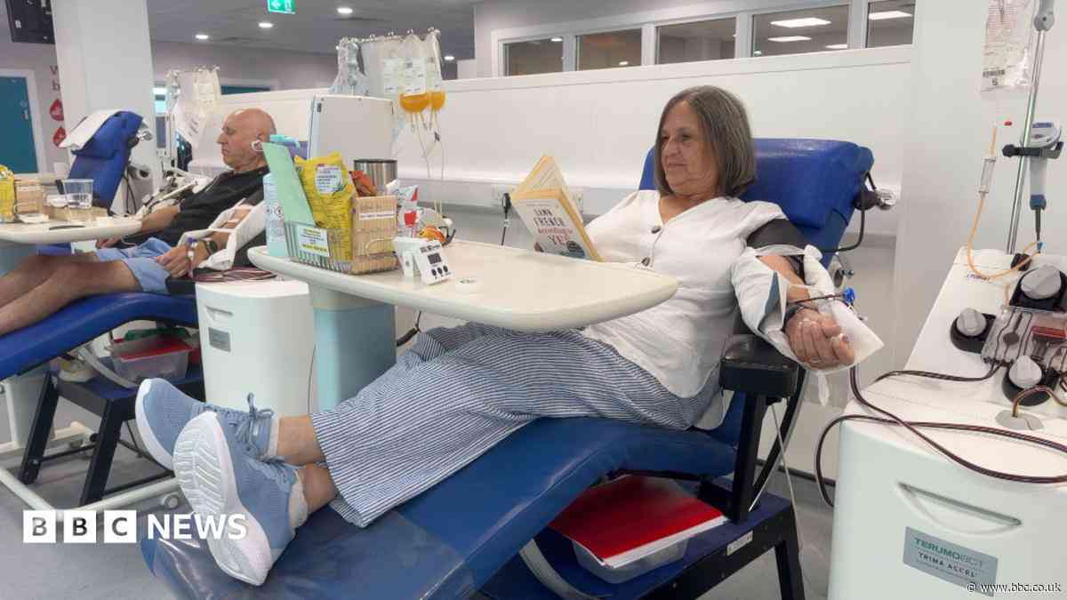 Hot weather and holidays impacting blood donor supply