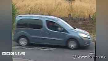 Witness appeal after car stolen with child inside