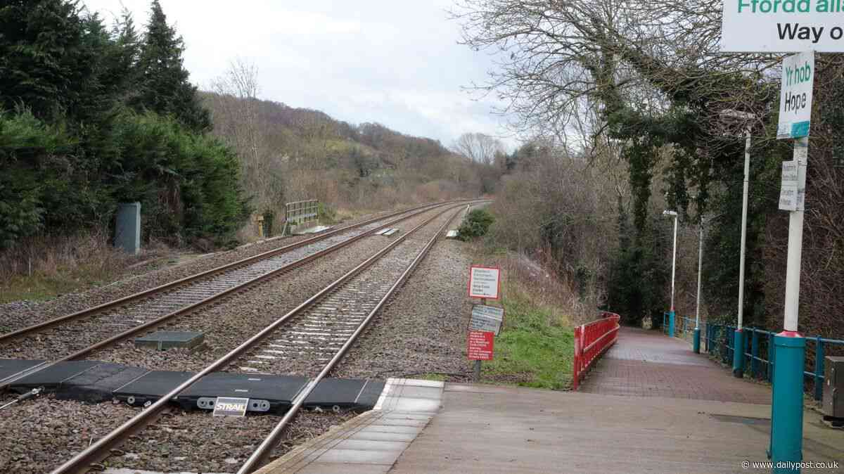 Train line in North Wales to close for two weeks
