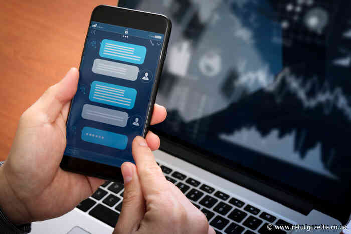 AI wins clicks but shoppers still prefer the human touch, new research finds