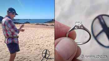 Metal detector finds engagement ring lost during wedding | The Moment