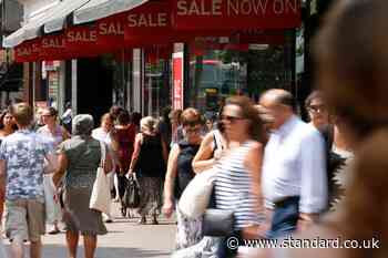 Faces of Oxford Street shoppers to be scanned in hunt for wanted crime suspects
