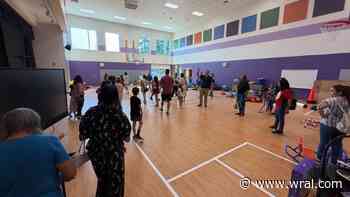 Raleigh's Swift Creek Elementary welcomes back families. What to know about traffic changes