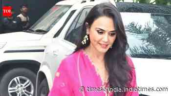 Preity Zinta stuns in Rs 42,500 fuchsia farshi salwar set for 'Batwara 1947'