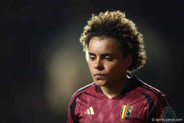 Sunderland sign Belgian international midfielder Missipo