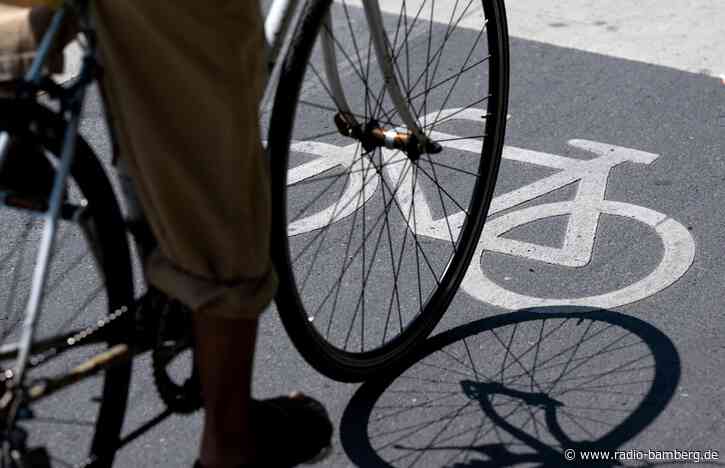 Spuckattacken auf Radweg und Bedrohung mit Messer