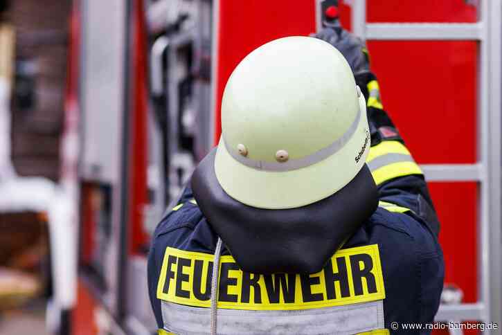 Bewohner springt bei Wohnungsbrand aus drittem Stock