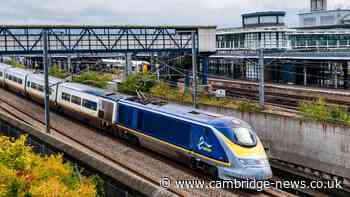 Heatwave triggers 'essential travel only' warning for train passengers