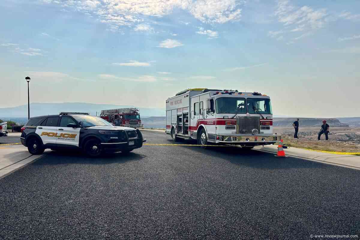5 teens killed after driving off cliff in western Colorado