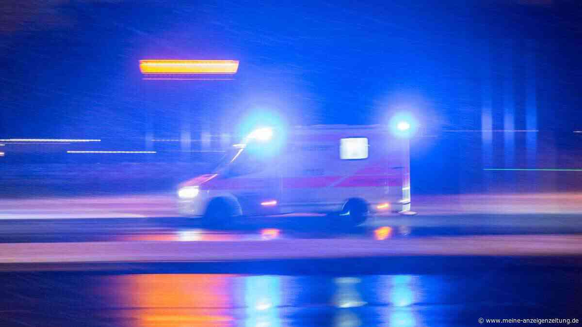Neunjähriger fällt von Schlauchboot und ertrinkt in See