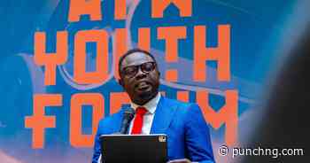 FG trains 239,726 Nigerians through youth academy