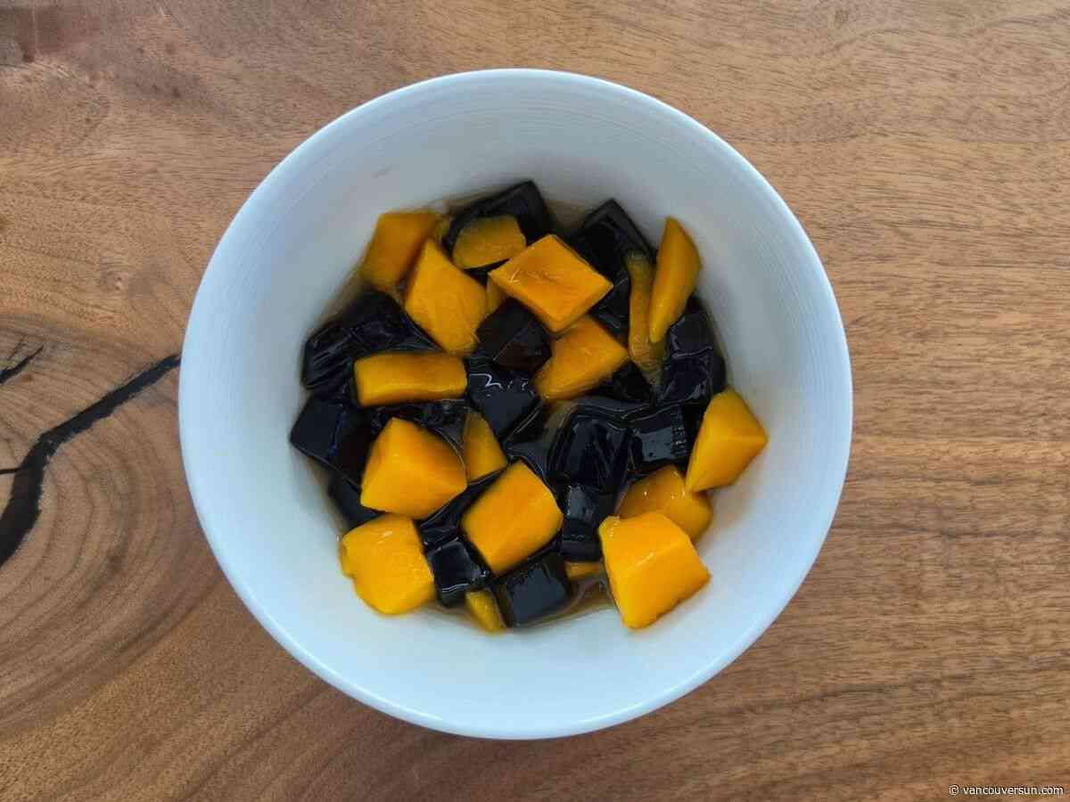 Recipe: Try this refreshing mango grass jelly dessert