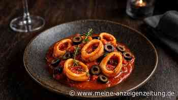 Calamari in Tomatensauce: So gelingt dir der Klassiker wie beim Italiener