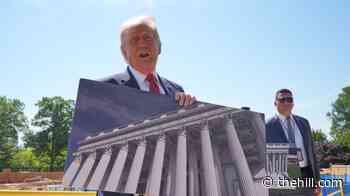 Trump administration to spend at least $900 million on White House construction projects: Report
