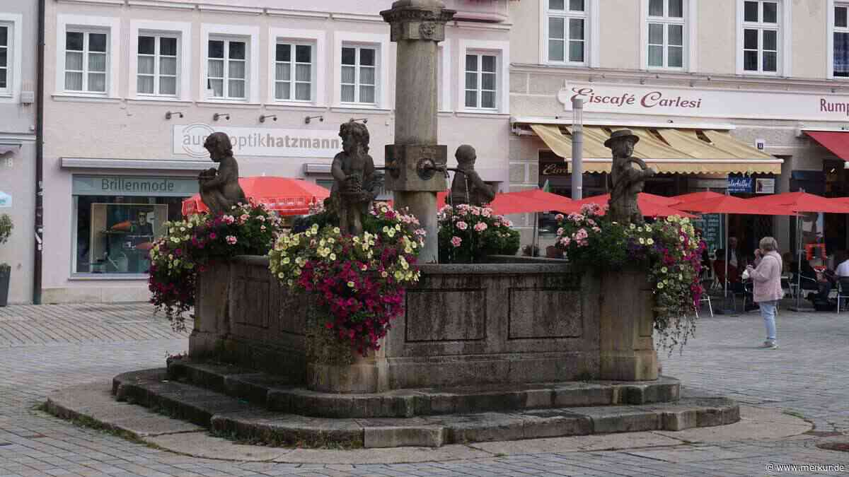 Wegen der Trockenheit: Stadt ruft zum Wassersparen auf und stellt Brunnen ab