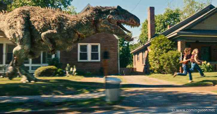 The End of Oak Street Reviews Give Fans One Great Reason to See New Dinosaur Movie