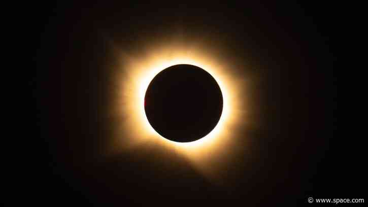 Total solar eclipse 2026 thrills millions with a stunning cosmic spectacle (photos, video)