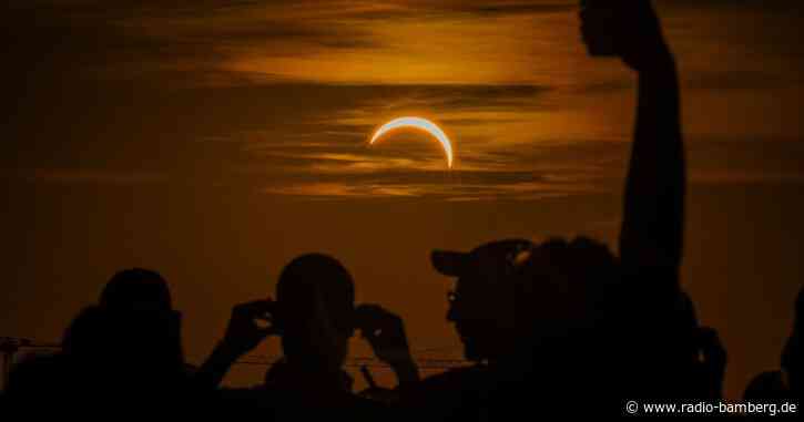 Sonnenfinsternis in Bayern – Gedränge um Sofi-Brillen