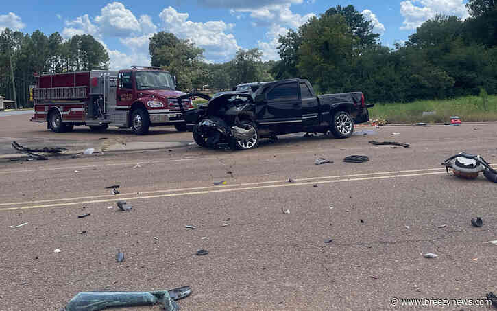 Crash Involving 18-Wheeler Shuts Down Roadway in Attala