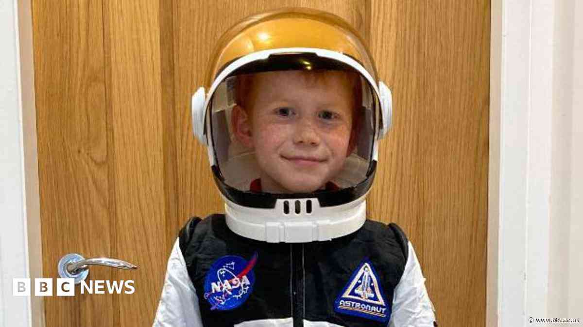 Astronomy superfan, 11, shares tips for watching solar eclipse