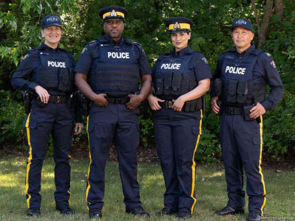Navy blue line: Alberta RCMP officers to be equipped with new uniform shirts