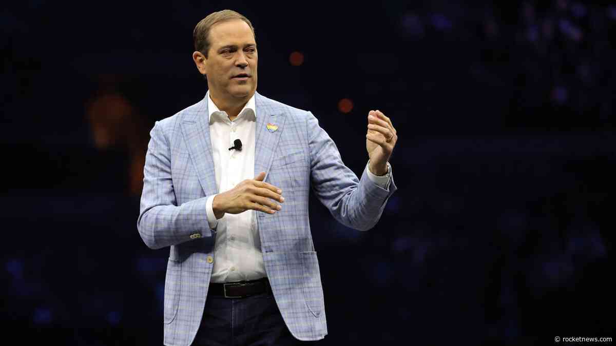 Cisco’s stock drops despite earnings, revenue beat