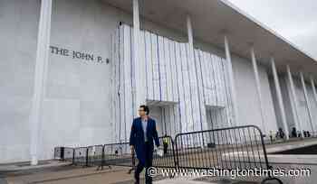 Judge orders Kennedy Center to pay musician Chuck Redd $252,000 in fees